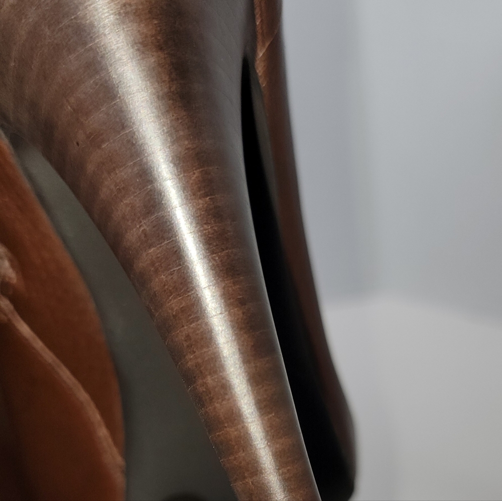 Women NWOT Gianni Bini leather boots - Picture 7 of 13